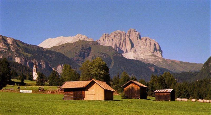 Hotel San Giovanni Vigo di Fassa Exterior photo