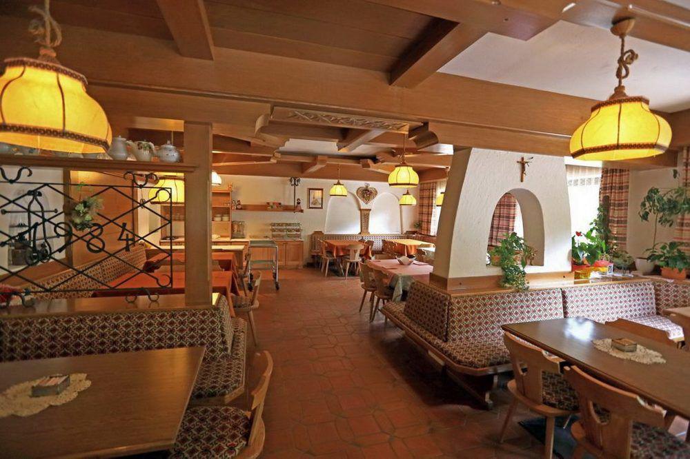 Hotel San Giovanni Vigo di Fassa Exterior photo
