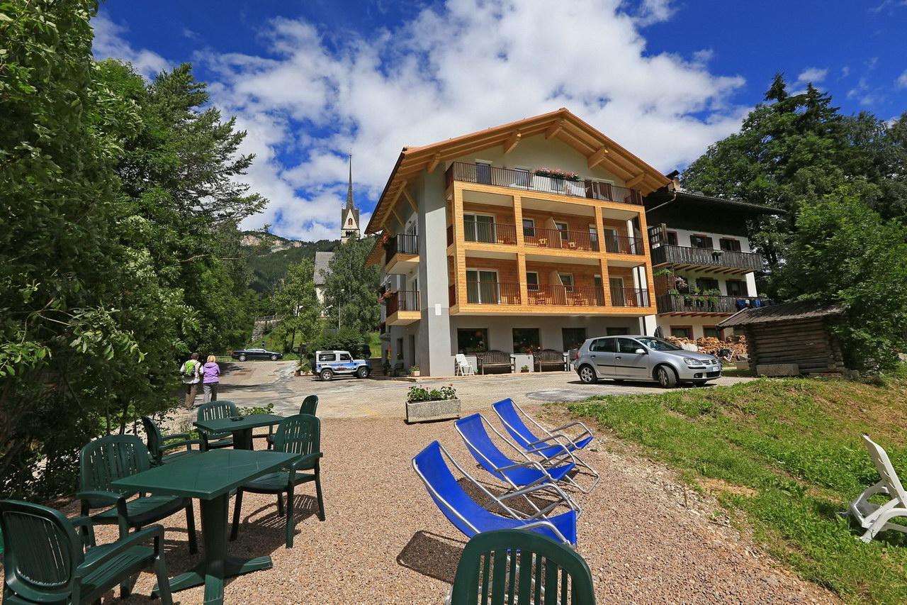 Hotel San Giovanni Vigo di Fassa Exterior photo